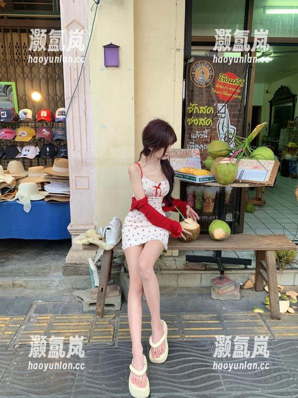 166.su “166.su”让我感觉所有八卦都是一种永久的趋势,忍不住一边吃瓜一边想,这上面的人也是…