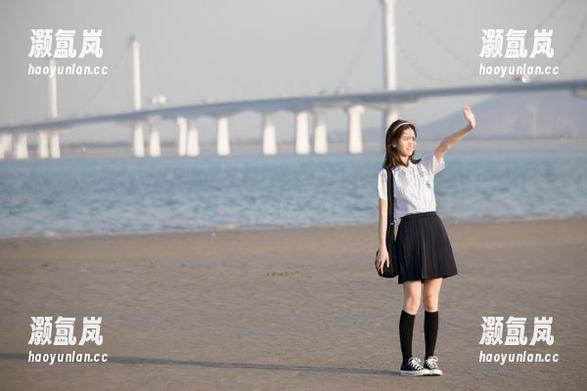 17c吃瓜 “17c吃瓜”网站的瓜凉了,网友们的热情却只有更高,评论区火花四溅。