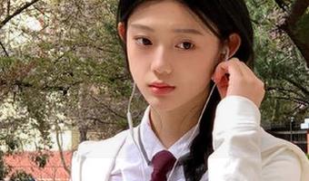 但凡我有一颗苹果，就再也不怕圈里干活，www.51chigua.fun随便看！