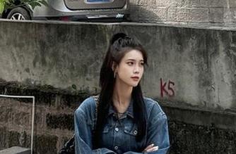 胖猫发现吃瓜新方式，51吃瓜官网现场直播中