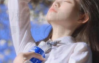在51吃瓜慢慢观看，心中沉浸在全网大事件的各种绯闻里，仿佛身临其境！
