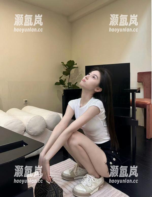 这些瓜才是51吃瓜网的精华，ios上滑动的时候恍惚间好像站在旁边。
