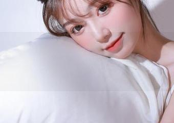 51吃瓜网APP，吃瓜群众的梦想，黑料大餐随时上桌！