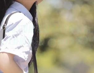和朋友讨论61种收藏51黑料网八卦的姿势，你pick哪种？