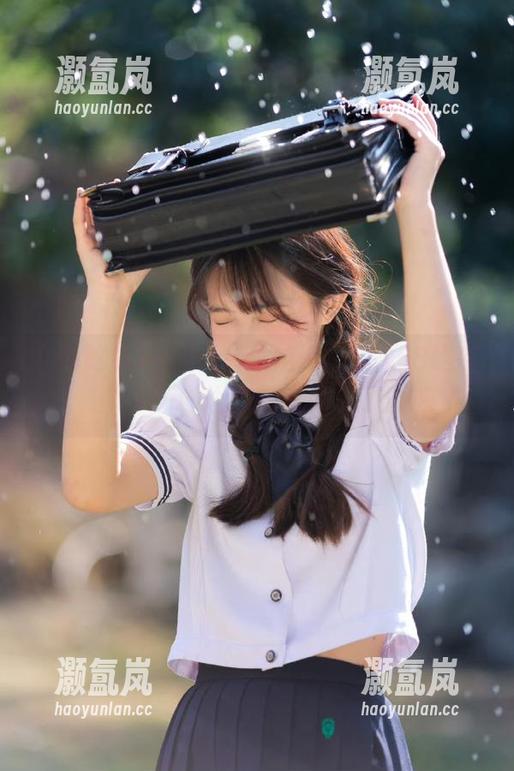 58吃瓜 一秒钟转发炫耀我的“58吃瓜”app,社交圈都炸裂了!