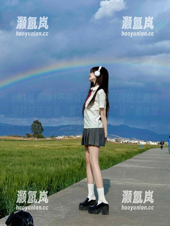 91吃瓜网 不知道在91吃瓜网站上观看搭档打连连看,算不算一种“站“着也能出彩的艺术?