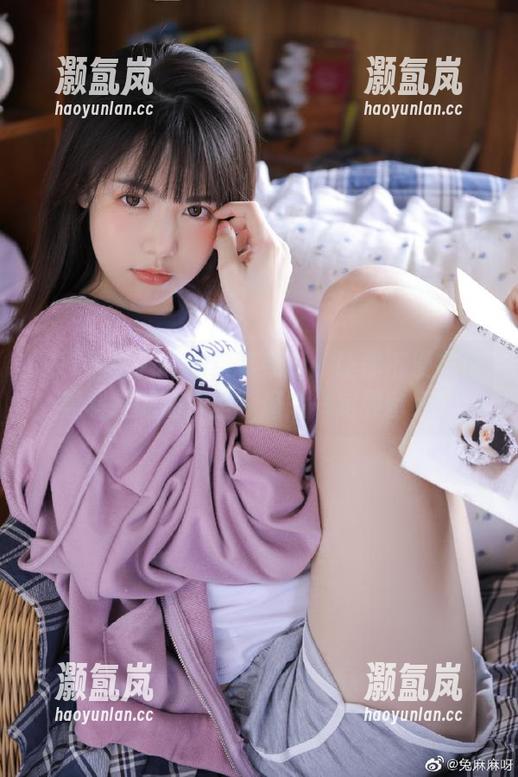 91黑料苹果版：让你沉浸在污黑科技的海洋里～保险一定要备好！