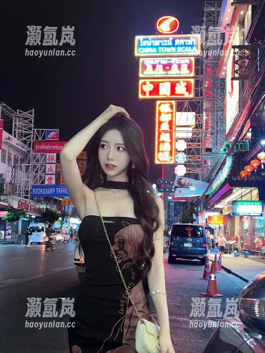 免费吃瓜时间到，快来“cggolive”感受这瓜的清新滋味！