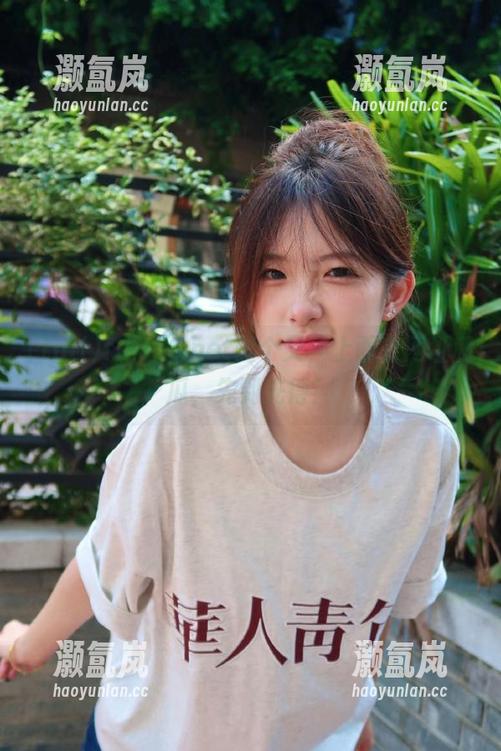 fuli fuli53.net劈个叉,上面有网址和瓜,先到先得!