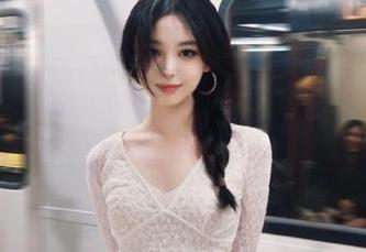 五一吃瓜发布的官网，总让我有一种“窥探”新鲜事的快感。