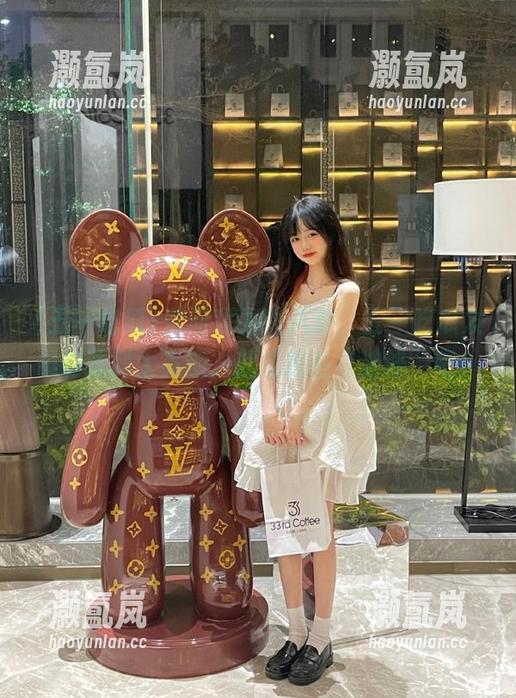 五一吃瓜 别问我为啥八卦,五一吃瓜发布的黑料太有趣,就当我在“进修”吧!