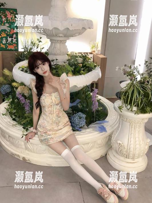 网页卡了？快来五一吃瓜群众，消磨时间的绝佳选择！