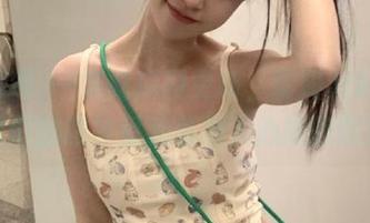 一波吃瓜网更新，朝阳升起，吃瓜者们的眼神里藏着摄人心魄的期待。