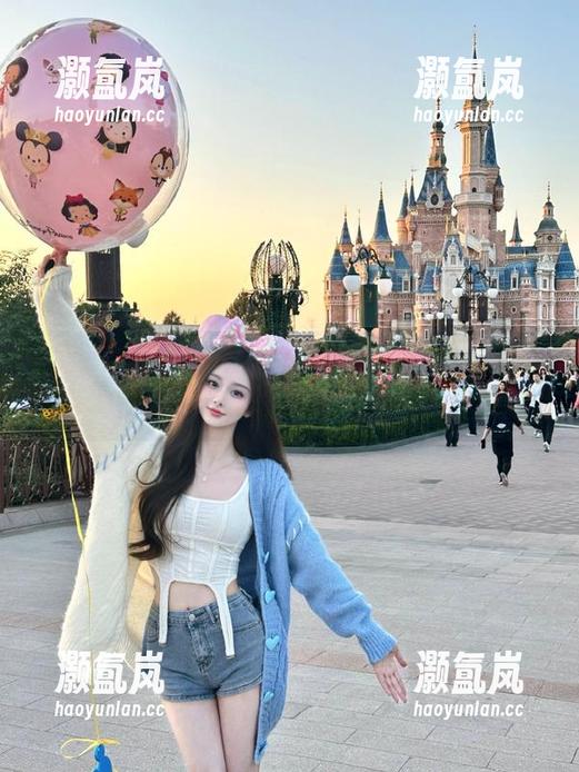 围墙外的风景更让人心动——快来‘399.su吃瓜网’的视频里放飞自我！