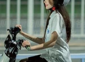 吾爱吃瓜51：链接各类奇葩瓜闻，还能从中偷得乐子。