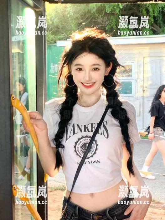 这个“我要吃瓜网”APP真是太让人“彻底吃瓜”了，哈哈！
