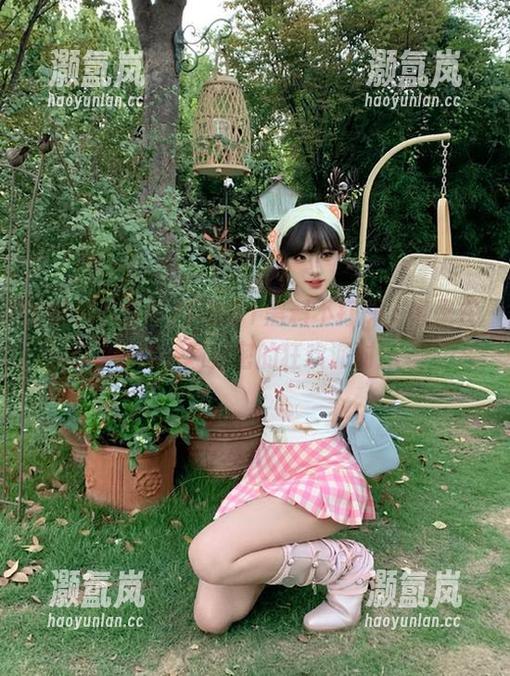 下载51黑料不打烊，像是在等待一场秘密的狂欢派对！