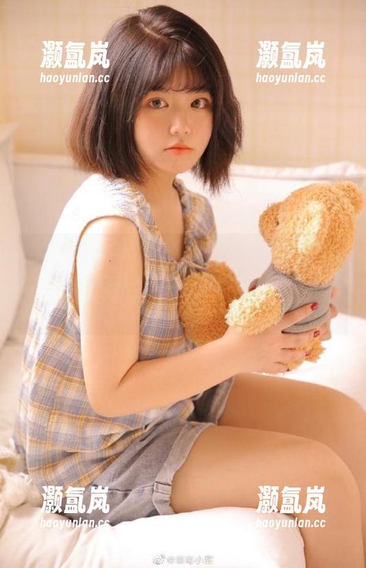 “在黑料不打烊91上登录，难以自拔的八卦生活！”（我恨不得把整个屏幕吞下去…）