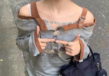 有没有人跟我一样，新的一天又要从黑料不打烊传送门开始？