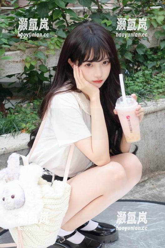 黑料网 免费资源,让我在黑料网投身吃瓜世界!